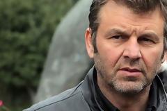 Απόστολος Γκλέτσος: Μιλάει για την σχέση του με την κόρη του και αποκαλύπτει τον λόγο που δεν θέλει να κάνει μόνιμο δεσμό!