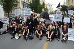 Η διαμαρτυρία του ΑΞΙΑ (ΦΩΤΟ)