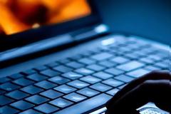 Ένας 21χρονος εκβίαζε ανήλικη απο την Κίσαμο με άσεμνες φωτογραφίες