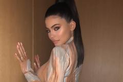 Η αντίδραση του Tim Chung στο θέμα πατρότητας της Stormi, έριξε λάδι στη φωτιά & φούντωσε τις φήμες