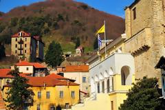 Η Ιερά Κοινότητα του Αγίου Όρους για την αναδοχή από ομόφυλα ζευγάρια