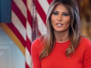 Φωτογραφία για Στο νοσοκομείο η Melania Trump - Υποβλήθηκε σε χειρουργική επέμβαση