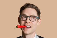 Oι άνδρες που τρώνε πικάντικα φαγητά είναι πιο αρρενωποί;