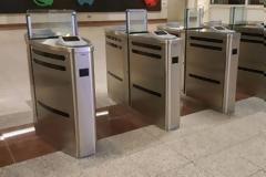 Κλείνουν σήμερα οι μπάρες σε 16 σταθμούς του Μετρό