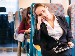 Φωτογραφία για Κοιμάσαι λίγο; Νέα έρευνα αποκαλύπτει ότι κινδυνεύεις από κατάθλιψη