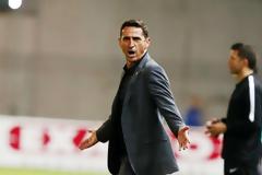 Προτεραιότητα για την ΑΕΚ η παραμονή του Χιμένεθ