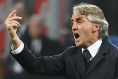 Ο Μαντσίνι αλενατόρε στη Σκουάντρα Ατζούρα