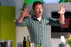 Πέντε συμβουλές από τον Jamie Oliver για το τέλειο bbq