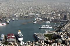 Γιατί ο Πειραιάς λέγεται και «Πόρτο Λεόνε»; (pics)