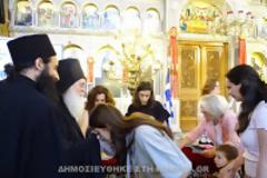 10645 - Ανησυχούμε και προσευχόμαστε για τα παιδιά μας (Γέροντας Εφραίμ Βατοπαιδινός)