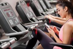 Γιατί πρέπει να κλείνετε το κινητό κατά τη διάρκεια της γυμναστικής;