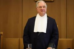 Παραιτήθηκε ο προέδρος του ΣτΕ Νίκος Σακελλαρίου