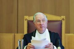 Παραιτήθηκε ο πρόεδρος του ΣτΕ: Εξαπέλυσε δριμύ κατηγορώ στην κυβέρνηση για την μείωση των συντάξεων