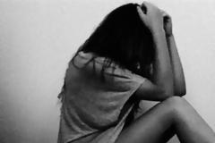 81χρονος κατηγορείται ότι βίαζε ανήλικο κορίτσι για 2 ευρώ!