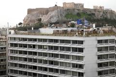 ΥΠΟΙΚ: ΣΤΟΧΟΣ ΕΝΑ «ΑΠΟΘΕΜΑΤΙΚΟ ΑΣΦΑΛΕΙΑΣ» ΓΙΑ ΤΗΝ ΟΜΑΛΗ ΜΕΤΑΒΑΣΗ ΣΤΙΣ ΑΓΟΡΕΣ