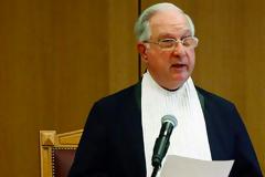 Η τελευταία 