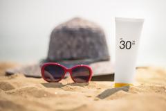 Πολλά αντηλιακά λένε ψέμματα στην ετικέτα για τον δείκτη προστασίας SPF! Τι έδειξε μεγάλη έρευνα