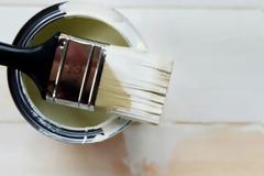 «Τι κάνω για να ξεμυρίσει το σπίτι μετά το βάψιμο;»