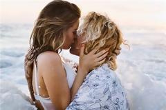 Από τι καταλαβαίνει μια γυναίκα ότι ταιριάζει με έναν άντρα;