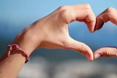 Ποια ζώδια ξέρουν να αγαπούν! Πώς βιώνουν την αγάπη