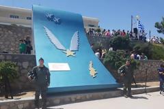 ΚΚΕ: Ντροπή να καλείτε τη Χρυσή Αυγή στο μνημείο Ηλιάκη