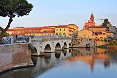 Η πόλη «διαμάντι» της Ιταλίας με τις μαγευτικές παραλίες… που δεν έχεις ανακαλύψει ακόμα!