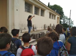 Φωτογραφία για Επίσκεψη μαθητών (2ο Δημοτικό Βόνιτσας, Δημοτικό Μοναστηρακίου και Θυρρείου) στο Αρχαιολογικό Μουσείο Θυρρείου για την διεθνή ημέρα μουσείων