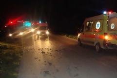 Σοβαρό τροχαίο στη Λεωφόρο Θηβών – Η Πυροσβεστική απεγκλώβισε γυναίκα οδηγό!