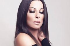 «Είχαν γράψει ότι πηγαίνω και κλέβω τα καλλυντικά της Άντζελας Δημητρίου από το καμαρίνι»