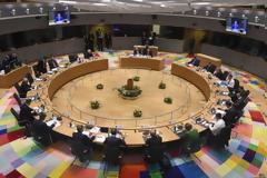 Οι εγκληματίες κυκλοφορούν ελεύθεροι