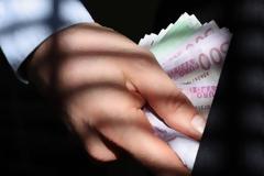 Συνελήφθη επίορκος δημόσιος υπάλληλος στην Πέλλα