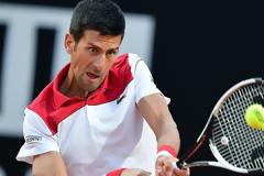 Ο Ντζόκοβιτς στα ημιτελικά του Open της Ρώμης για 12η συνεχόμενη φορά