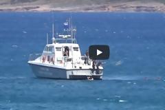 Κινδύνευσαν χειριστής κανό και τρία ακόμα άτομα στην Σητεία [video]