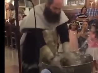 Φωτογραφία για Αυτό είναι το βίντεο που έχει εξοργίσει τους ορθόδοξους χριστιανούς [video]