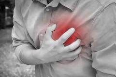 Τα 10 σημάδια που δείχνουν ότι κάτι δεν πάει καλά με την καρδιά σας