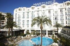 Σε αυτό το πεντάστερο έμεινε η Ελένη Μενεγάκη στις Κάννες