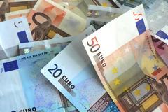 Φωτίου: Στις 8.000€ το ατομικό εισόδημα για το επίδομα στέγασης