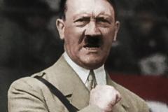 Είναι οριστικό: Προσδιορίστηκε πότε πέθανε ο Χίτλερ - «Μίλησαν» τα δόντια του