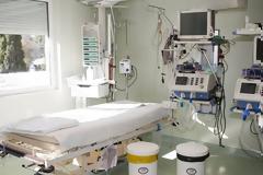 Χανιά: Στην Εντατική 8χρονο κορίτσι που καταπλακώθηκε από πόρτα γκαράζ