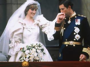 Φωτογραφία για Οι αναποδιές στους βασιλικούς γάμους που άφησαν ιστορία -Νταϊάνα, Γουίλιαμ, Ελισάβετ [photos]