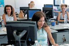 Αύξησαν τις δαπάνες για μισθούς Δημοσίου