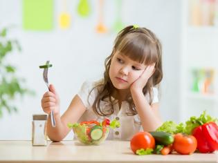 Φωτογραφία για Αυτοί είναι οι κανόνες που πρέπει να ακολουθεί κάθε οικογένεια για να μεγαλώσει διατροφικά υγιή παιδιά