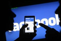 Facebook και Instagram μου 