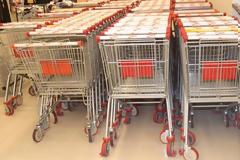 Θεσσαλονίκη: Έπαθαν το σοκ της ζωής τους με αυτό που είδαν δίπλα στα καροτσάκια του σούπερ – μάρκετ