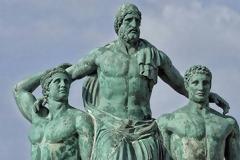 Συγκλονιστική ανακάλυψη: Βρέθηκε ο τάφος του Διαγόρα - Δείτε φωτογραφίες