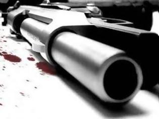 Φωτογραφία για Γνωστός επιχειρηματίας στην Εκάλη αυτοκτόνησε με μια σφαίρα