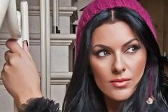 Πώς η Σάννυ Μπαλτζή αποχαιρέτησε τον παππού της κόρης της Χάρρυ Κλυνν