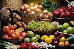 Αυτή είναι η νέα λίστα με τα «πιο βρόμικα» και «πιο καθαρά» φρούτα και λαχανικά!