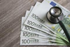 Ν. Δημοκρατία: Το ΕΣΥ στα όριά του & έρχεται νέα μείωση 364 εκατ. ευρώ