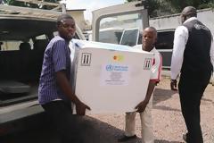 Τα πρώτα 4.000 πειραματικά εμβόλια για τον ιό του Έμπολα στέλνει ο ΠΟΥ στο Κονγκό